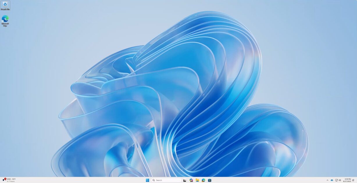 サインイン後、Windows365のWindows 11 Enterpriseデスクトップ画面が表示されている状態を示します。